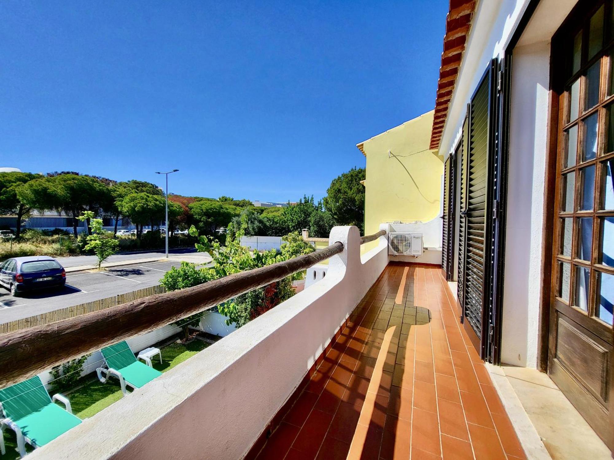 Faro Terrace Villa By Homing Екстер'єр фото