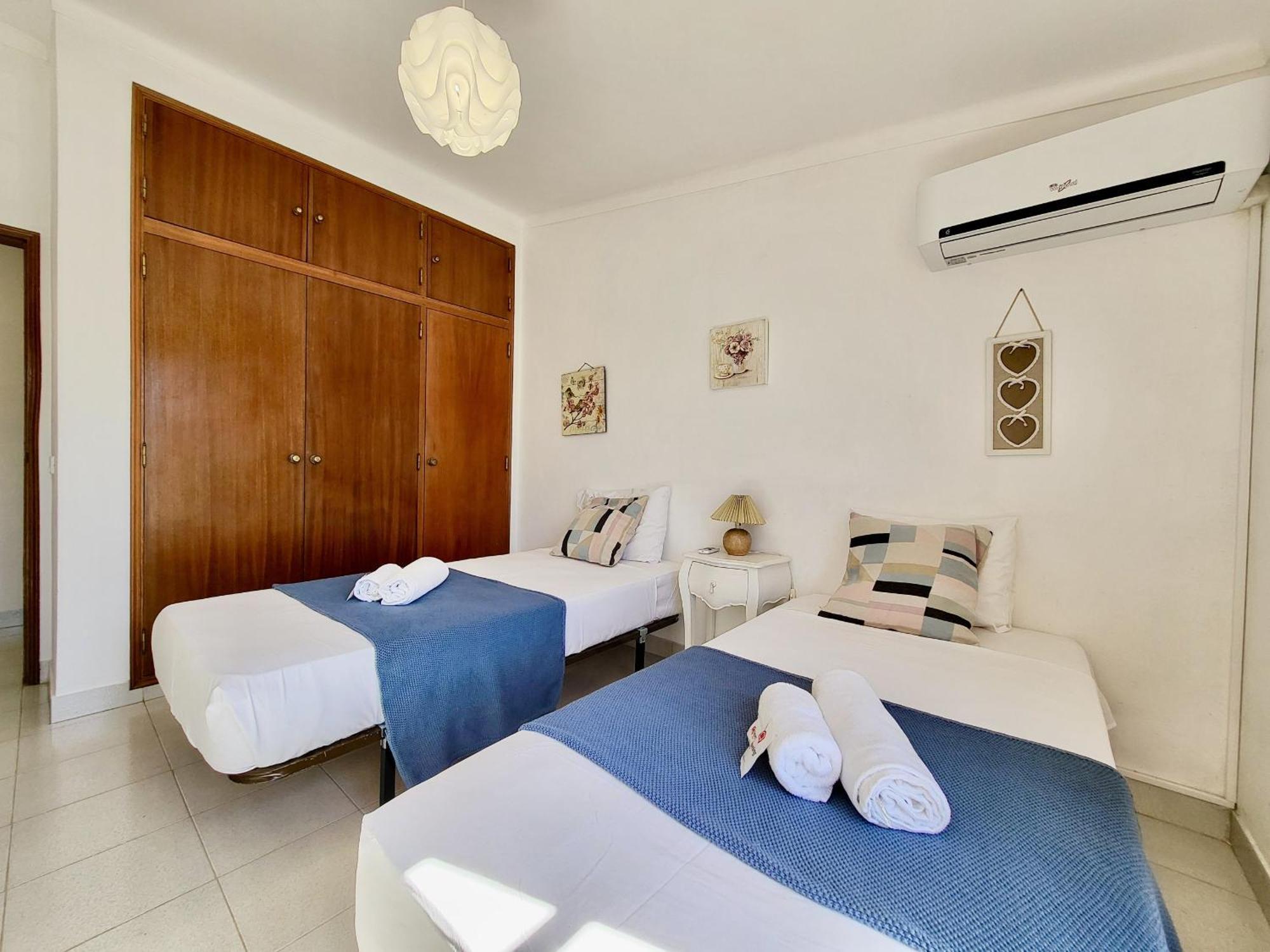 Faro Terrace Villa By Homing Екстер'єр фото
