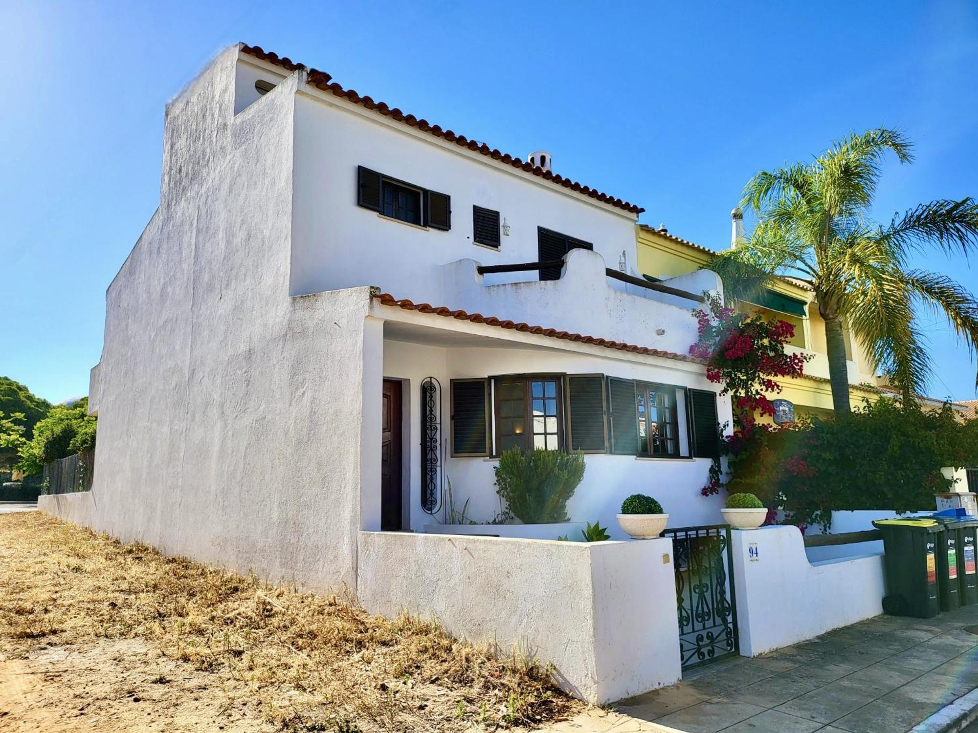 Faro Terrace Villa By Homing Екстер'єр фото